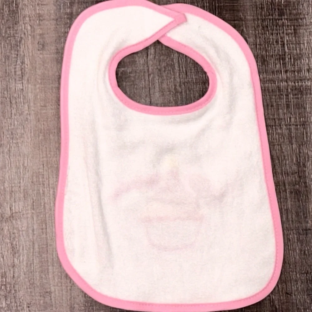 💞 New Pink and White “Happy Birthday” Cupcake Reversible Cloth Baby Bib
